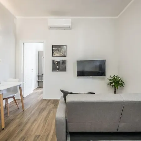 Apartamento Cucchiarti 3a Módena