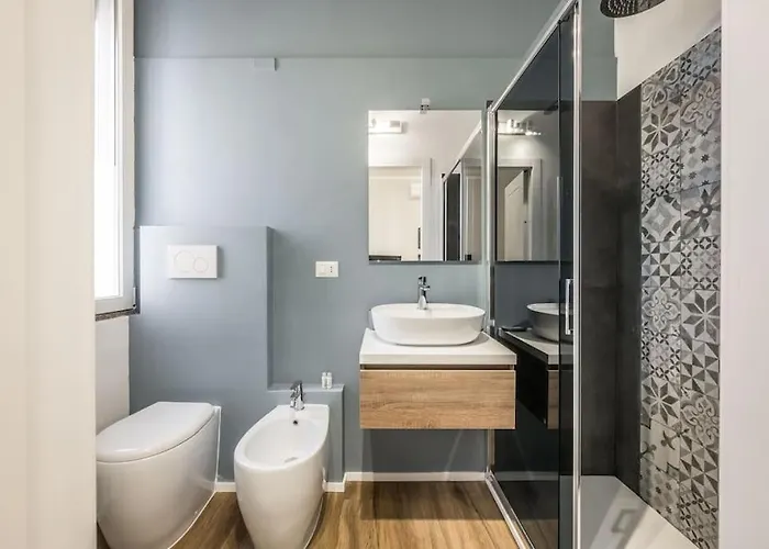 Cucchiarti 3a アパート *